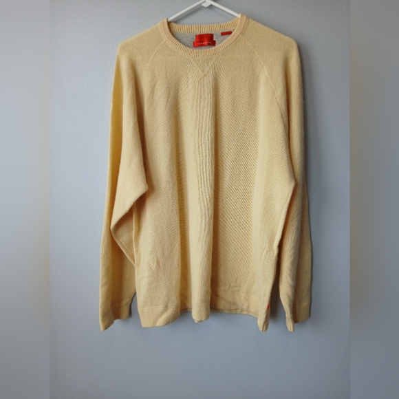Izod Other - Izod yellow cashmere crewneck men's sweater size Medium